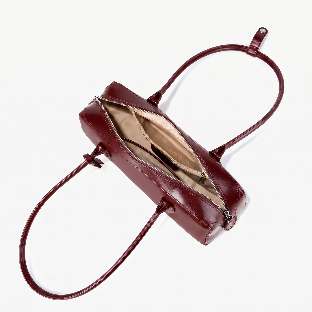 Alessia Shoulder Bag - Image 15