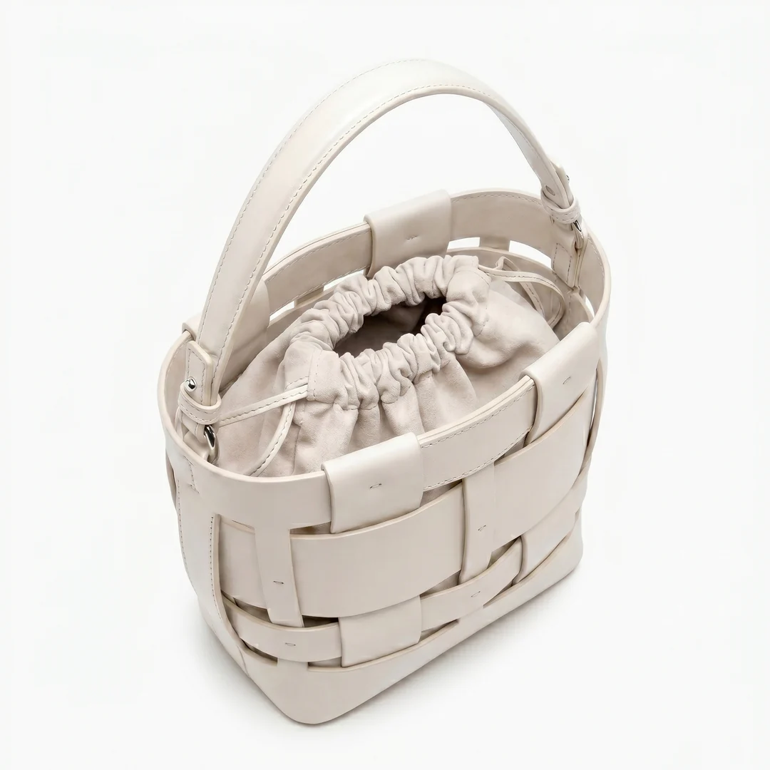 Bianca Woven Bucket Bag - Image 5