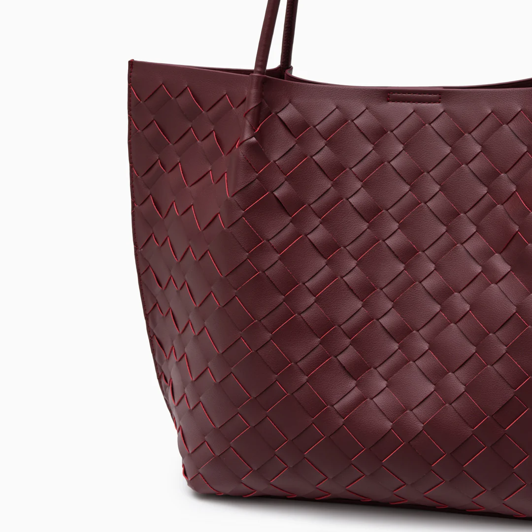 Mila Woven Shoulder Bag - Image 2