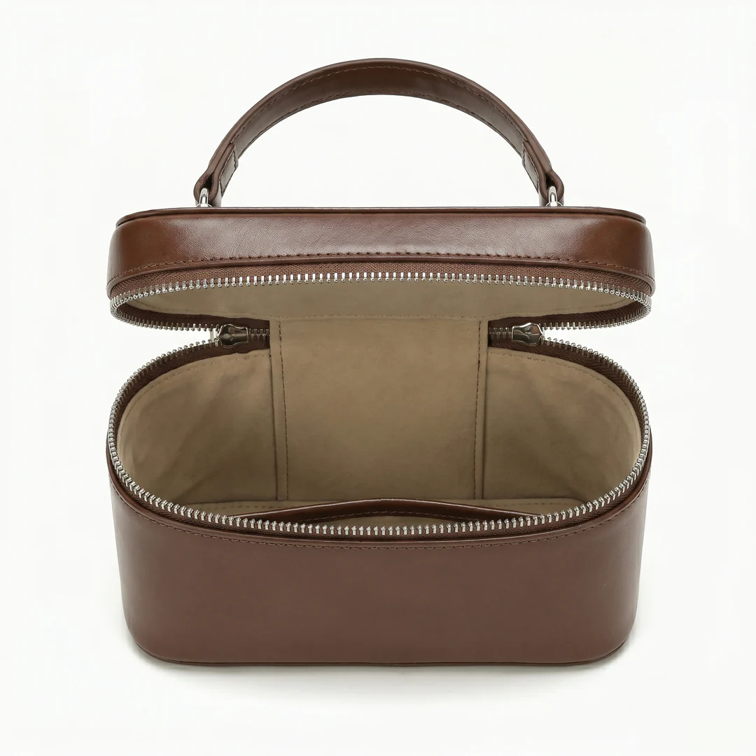 Nadia Zip Vanity Crossbody - Image 10
